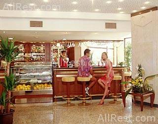 Riviera Beach Hotel 32